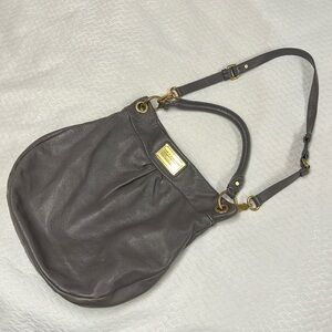 Marc Jacobs Pebbled Leather Hillier Hobo Bag gray Bucket Purse 2 Handles